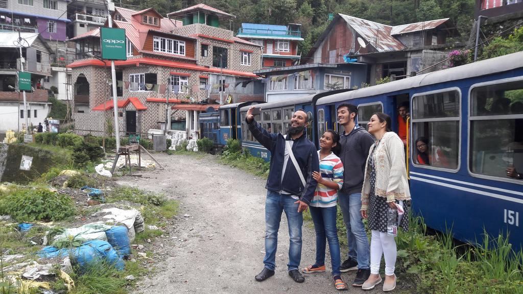 Tharbaling Homestay 大吉岭 外观 照片
